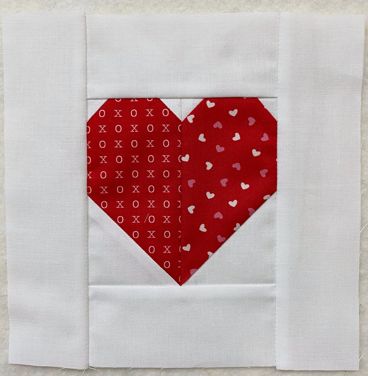 Herz Quilt - Charm Pack Herzen